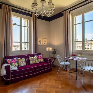 Aparthotel Serristori Palace